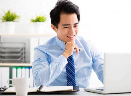 生肖屬蛇2025年10月掛匾最吉利的日子有哪些 2025年屬蛇人的五大預(yù)兆